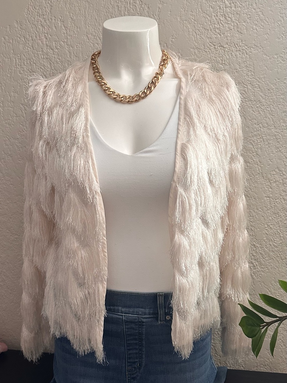 Divided Cream Fringe  Jacket